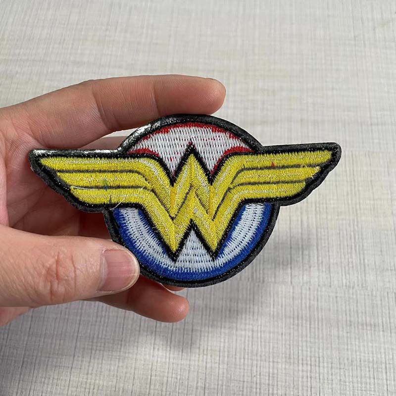 W ตัวอักษรตัวอักษรสัญลักษณ์ปัก - Velcro Sew On บทวิจารณ์และราคา